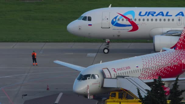 Sochi Rusko August 2022 Airbus A320 Společnosti Ural Airlines Letišti — Stock video