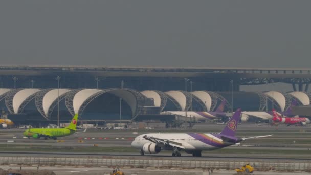 Bangkok Thailand Mars 2023 Bilder Från Boeing 787 Dreamliner Tqe — Stockvideo
