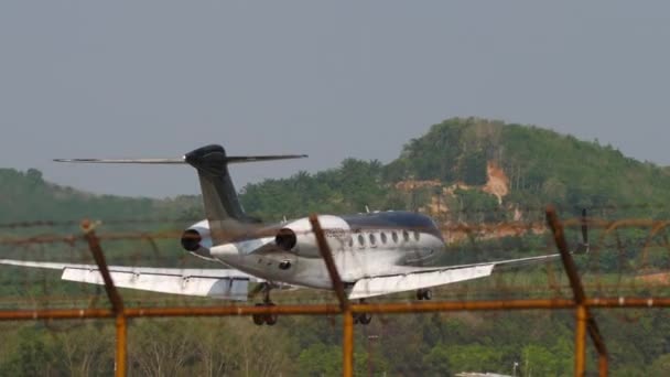 Phuket Tailandia Febrero 2023 Private Business Jet Gulfstream G650Er N828Sn — Vídeos de Stock