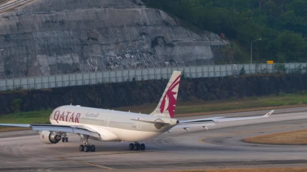 Phuket Thaïlande Février 2023 Airbus A330 Aci Qatar Airways Circulant — Video