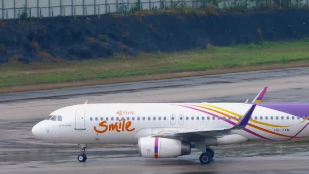 Phuket Thailand Ruari 2023 Airbus A320 232 Txn Thai Smile — Stockvideo