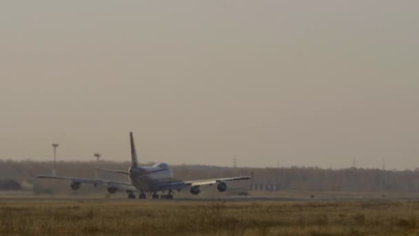 Novosibirsk Rusya Federasyonu Ekim 2021 Asl Airlines 747 Numaralı Kargo — Stok video
