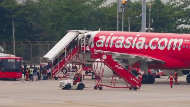 Phuket Thailand Februar 2023 Airbus A320 Von Airasia Flughafen Phuket — Stockvideo