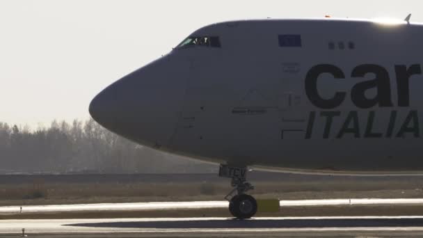 Novosibirsk Orosz Federáció Október 2021 Cargolux Tehergépjármű Boeing 747 Tcv — Stock videók