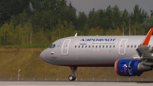 Moscow Russian Federation Lipiec 2021 Airbus A321 73715 Aeroflot Braking — Wideo stockowe
