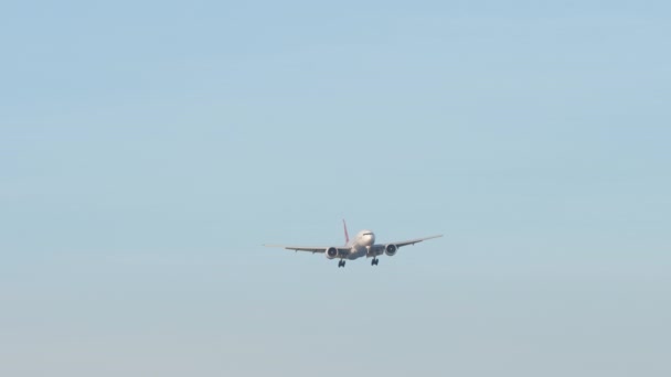 Phuket Thaïlande Février 2023 Aéronef Nordwind Airlines Approchant Atterrissage Aéroport — Video