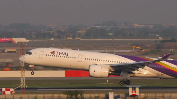 Bangkok Tailandia Marzo 2023 Airbus A350 941 Thh Thai Airways — Vídeos de Stock