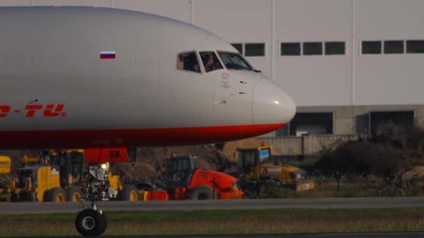 Novosibirsk Orosz Federáció 2020 Június Boeing 757 Teherszállító Repülőgép Aviastar — Stock videók