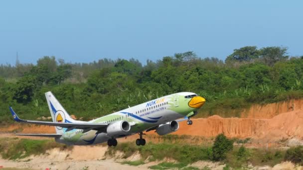 Phuket Tailandia Febrero 2023 Boeing 737 Dbv Nok Air Despegando — Vídeos de Stock