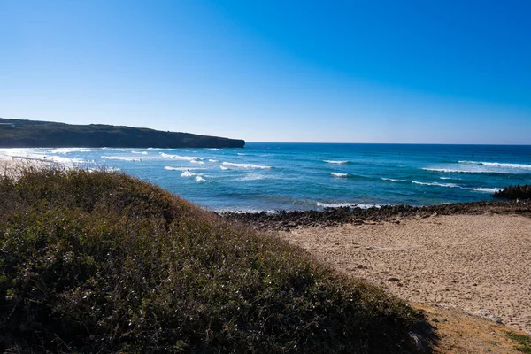 Spokojne Piękne Wybrzeże Portugalii Opuszczone Plaże — Zdjęcie stockowe
