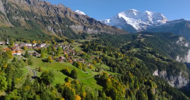 Vista Aérea Hermosa Naturaleza Suiza Valle Lauterbrunnen Suiza Puesta Sol — Vídeo de stock