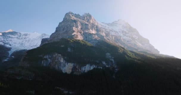 Вид Воздуха Прекрасную Швейцарскую Природу Гриндельвальд Швейцария Закат Швейцарских Альпах — стоковое видео