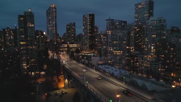 시내에서는 그랜빌 크리크 보인다 브리티시컬럼비아 캐나다 — 비디오