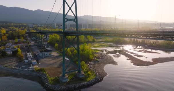 Luftaufnahme Der Lions Gate Bridge Des Hafens Von Vancouver Und — Stockvideo