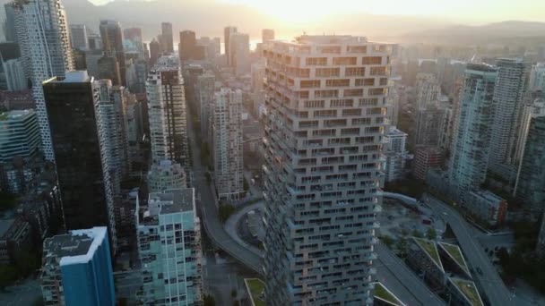 Légi Kilátás Felhőkarcolók Belvárosában Vancouver Brit Columbia Kanada Hajnalban — Stock videók