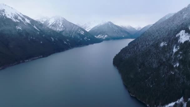 Flygfoto Landskap Utsikt Över Chilliwack Lake Och Berg Vintern Beläget — Stockvideo