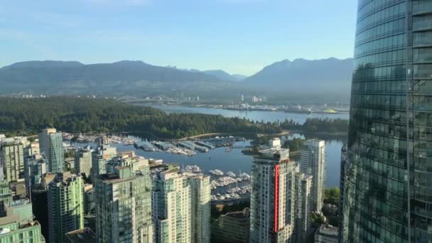 Veduta Aerea Dei Grattacieli Nel Centro Vancouver Porto Montagne Columbia — Video Stock