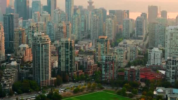Flygfoto Över Skyskraporna Centrum Vancouver British Columbia Kanada Gryningen Den — Stockvideo