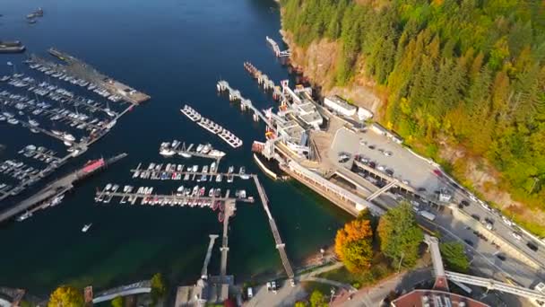 位于温哥华西部的马蹄湾 自然和汽车排成的队列的空中景观 加拿大不列颠哥伦比亚省 — 图库视频影像