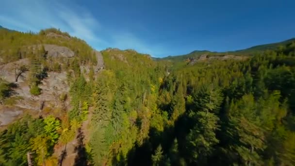 Maneuverable Flight Mountain Landscape Fpv Drone Taken Vancouver British Columbia — Stock Video