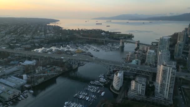 Légi Felvétel Felhőkarcolókról Belvárosban Kikötőben Külvárosban Vancouver Brit Columbia Kanada — Stock videók