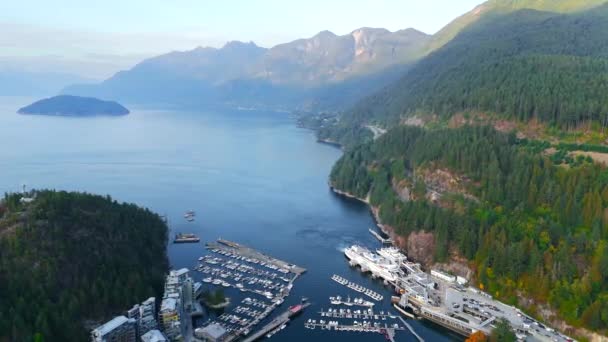 Sea Sky Highway Horseshoe Bay Howe Sound Fiyortlara Squamish Vancouver — Stok video