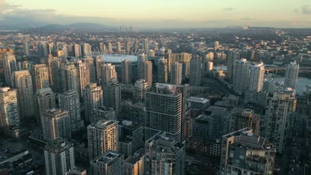 Légi Felvétel Felhőkarcolókról Vancouver Belvárosában Brit Kolumbiában Kanadában Hajnalban Különböző — Stock videók
