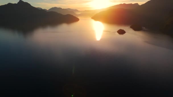 Widok Lotu Ptaka Północ Vancouver Przy Pięknym Zachodzie Słońca Fiordy — Wideo stockowe