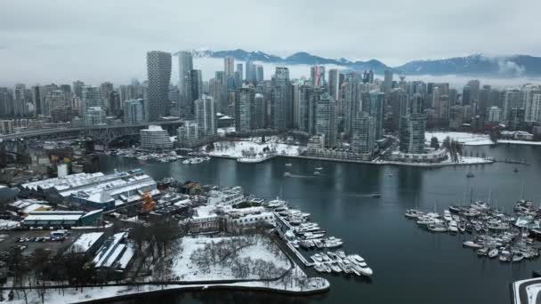 Ovanlig Antenn Tid Förflutit Centrum Vancouver Täckt Med Snö Vintern — Stockvideo