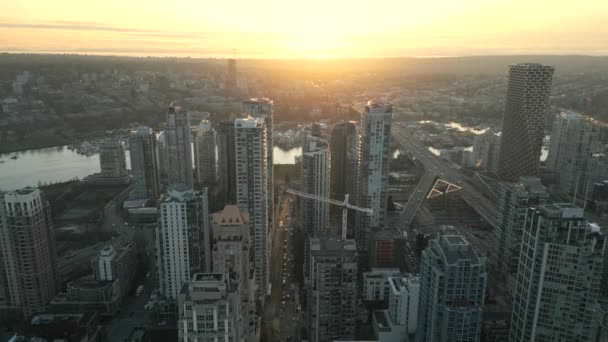 Flygfoto Över Skyskraporna Centrum Hamn Och Förortsområde Vancouver British Columbia — Stockvideo