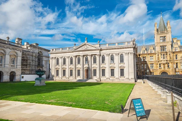 Вид Будівлю Сенату Хаус Гонвілл Коледж Кейуса Справа Кембриджі Англія — стокове фото