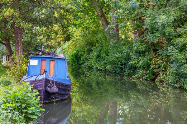 Blue Canal Boat Backwater Oxford Canal Oxford England — Stock Photo, Image