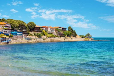 Nessebar 'ın eski kasabasının sahili. Bulgaristan