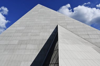 Hyvinkaa Kilisesi (Fince: Hyvinkn kirkko, İsveççe: Hyvinge kyrka), Finlandiya 'nın başkenti Hyvinkaa' da bulunan bir kilisedir. Bir şey tarafından dizayn edilmiş.
