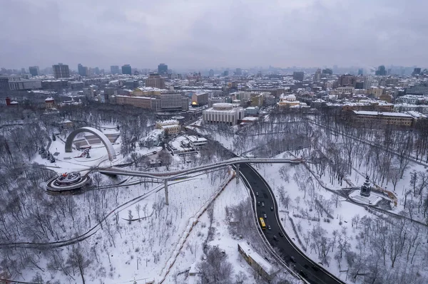 Вид Воздуха Киев Украина Зимой Крещатский Парк Арка Дружбы Народов — стоковое фото
