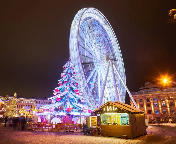 Kyiv Ucrania Enero 2022 Hermoso Árbol Navidad Decorado Los Preparativos — Foto de Stock