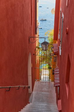 İtalya 'nın ünlü amalfi kıyısındaki Positano kasabasıyla güzel bir manzara.