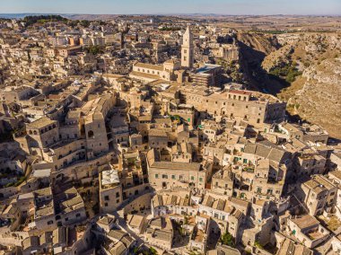 Hava görüntüsü. Matera - muhteşem kanyon kasabası, İtalya.