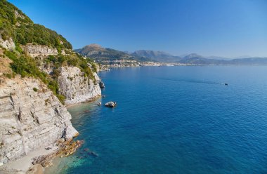 Salerno ve Salerno Körfezi manzarası İtalya