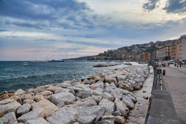 Napoli Körfezi 'nin seddindeki yumurtalardan panoramik manzara