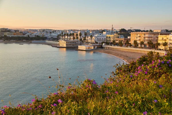 Zonsopgang Het Strand Otranto Apulië Italië Baai Van Otranto Stad — Stockfoto