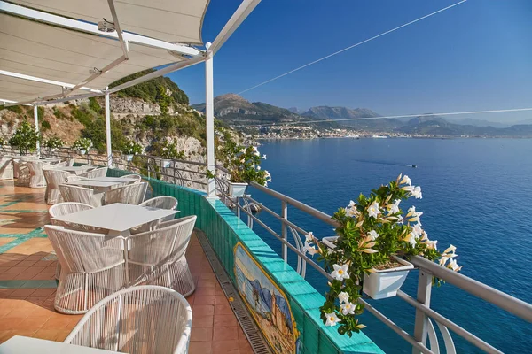 Amalfi Kıyısında Talya Eski Turistik Avrupa Kentinde Yaz Boş Açık — Stok fotoğraf