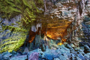 castellana grotte, İtalya eyâletinde bulunan olağanüstü karstik Mağarası sistem castellana mağaralar vardır