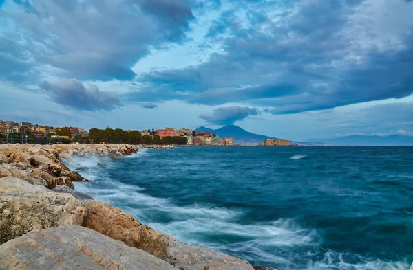 Vista Panorâmica Nápoles Partir Castelo Ovos Aterro Golfo Nápoles — Fotografia de Stock