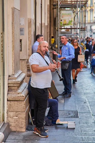 Neapel Italien Oktober 2019 Straßenmusiker Neapel Spielen Verschiedene Blasinstrumente Neapel — Stockfoto