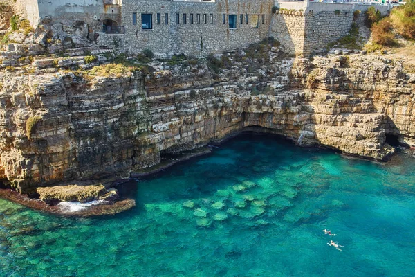 Polignano Mare Gezien Vanaf Zee Kliffen Grotten — Stockfoto