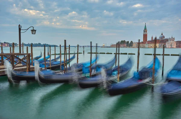 Beautiful Narrow Canal Silky Water Venice Italy — Stock Photo, Image