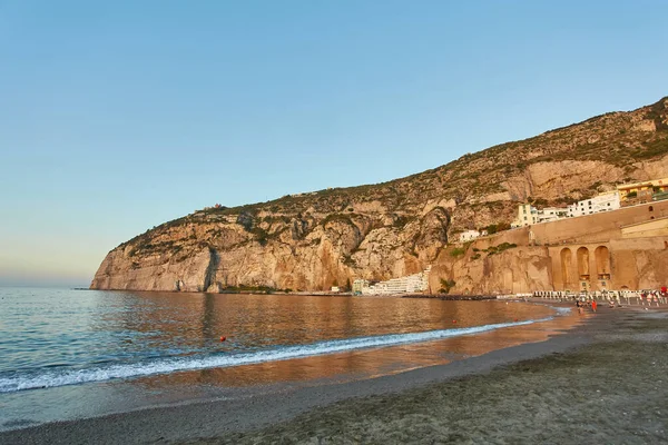 Plaże Morze Meta Sorrento Małej Wioski Pobliżu Sorrento Włoszech — Zdjęcie stockowe