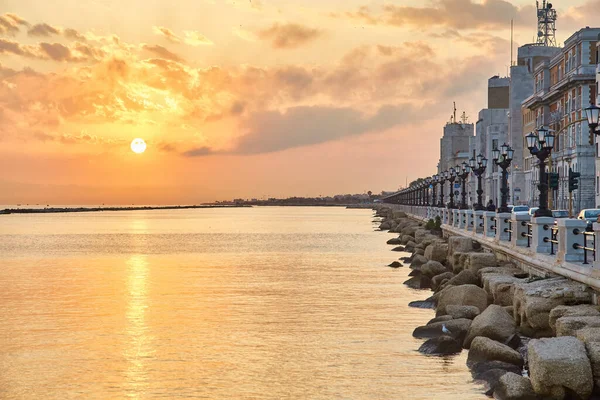 Набережній Барі Барвисті Найпрекрасніший Захід Сонця Берегова Лінія City View — стокове фото