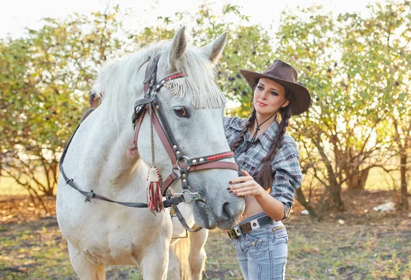 Beautiful Brunette Woman Long Hair Horse Portrait Girl Cowboy Hat — Stock Photo, Image